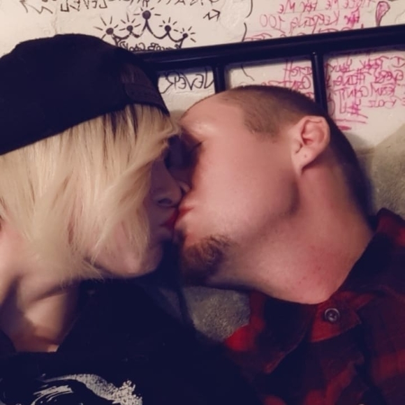 Meet your Posher, Lily - Picture 1 of 1